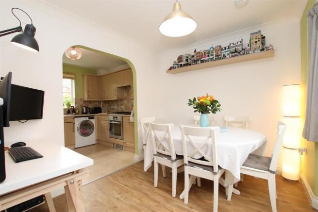Kitchen Dining Room.JPG