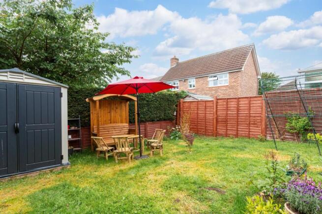 4 bed Semi-Detached for sale Image 7