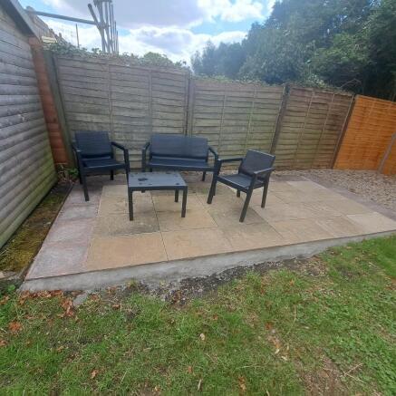 4 bed End of Terrace to rent Image 12