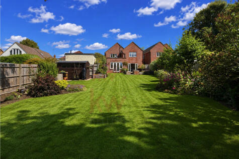 Main Road, Hackleton, Northampton, NN7