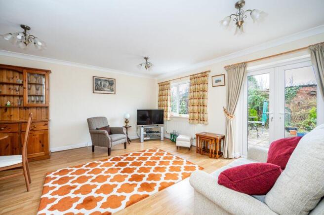Sitting/Dining Room
