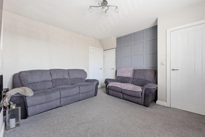 2 bed Semi-Detached for sale Image 5