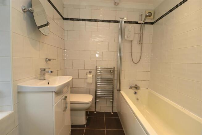 2 bed Semi-Detached for sale Image 6
