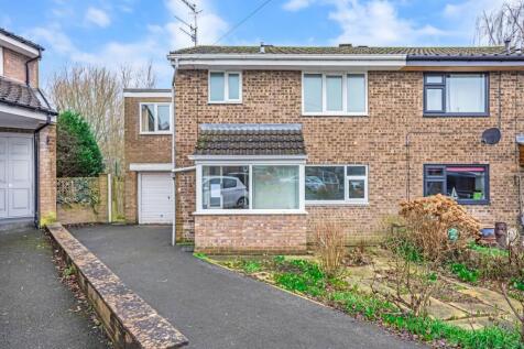 Hauxley Court, Ilkley, West Yorkshire, LS29