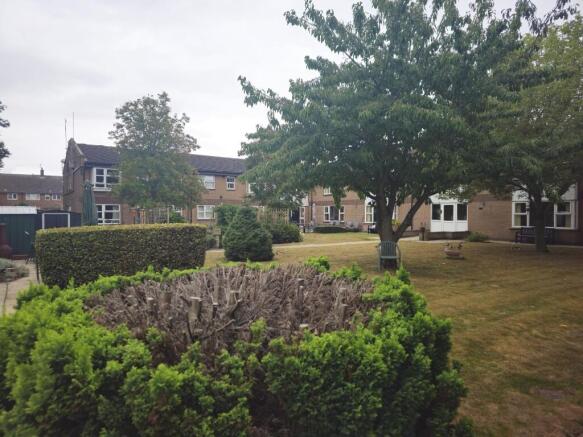 1 bed Flat to rent Image 7