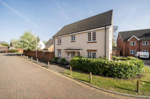 4, Wayside, Wokingham RG41 1AD