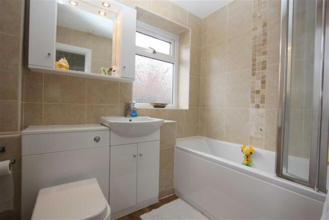 HOUSE BATHROOM