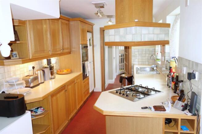 kitchen2.JPG