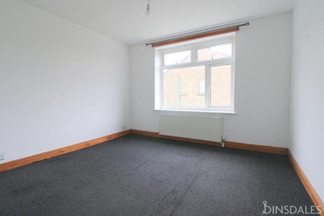 3 bed Terraced to rent Image 5