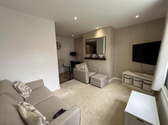2 bed Terraced for sale Image 9