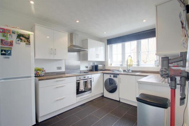 kitchen .jpg