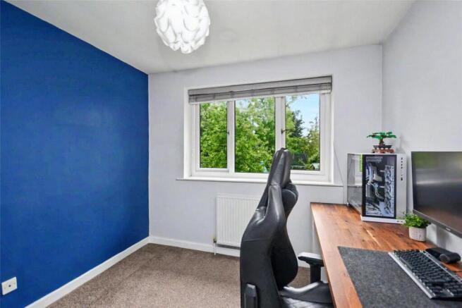 3 bed House for sale Image 11