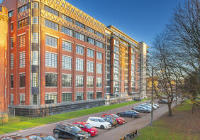 Flat 1/3, 1, Templeton Court, Glasgow G40 1EF