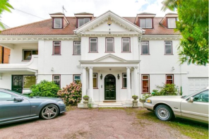 3 Palewell, Roedean Crescent, London SW15 5JX