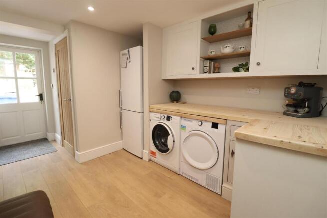 3 bed Detached for sale Image 12