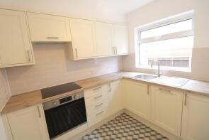 Flat 2, 14 Clare Court, Overton Road, Sutton SM2 6QF