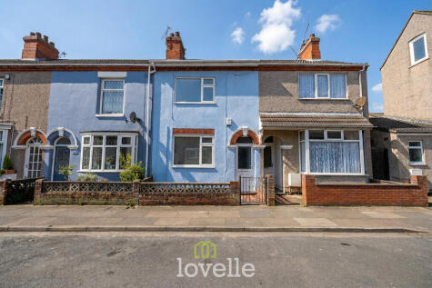 Dolphin Street, Cleethorpes, DN35