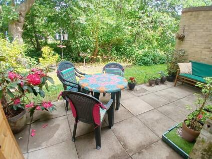 Tanglewood Way, Brookside, Feltham, TW13