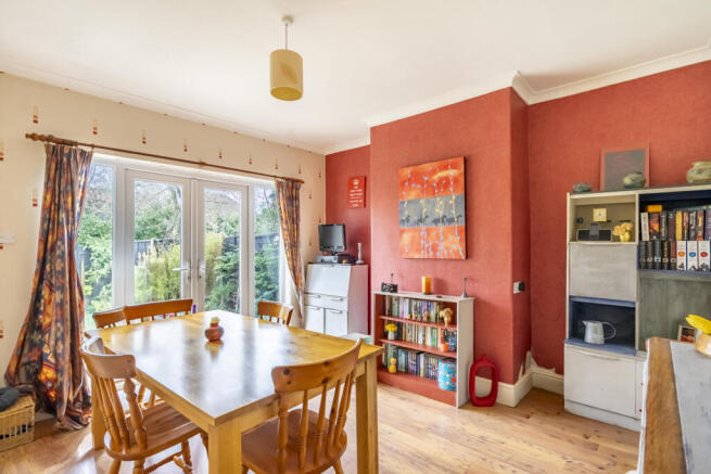 4 bed Semi-Detached for sale Image 8