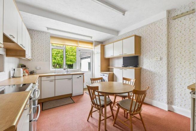 Briercliffe Road | Stoke Bishop photo 4