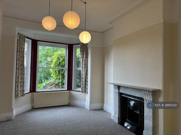Lounge Looking South