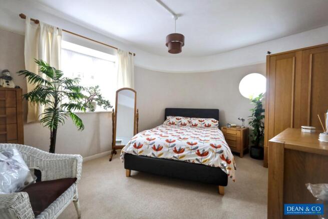 BED 1