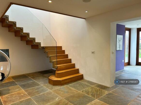 Floating Oak Staircase