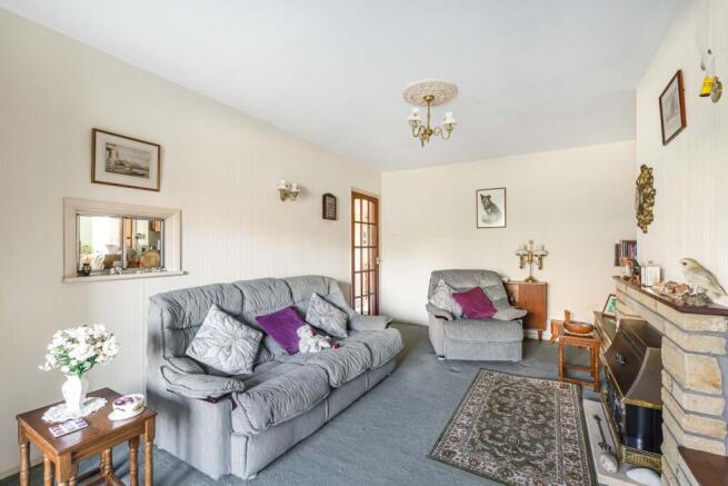 Oakfield Road, Bishops Cleeve, Cheltenham, GL52 photo 4