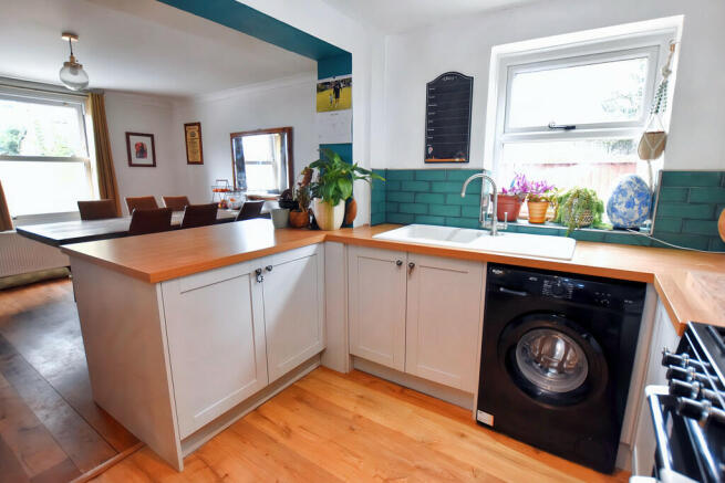 Kitchen 3-1