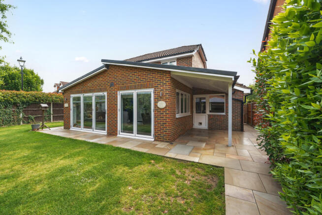 1309329-7-68486b8...