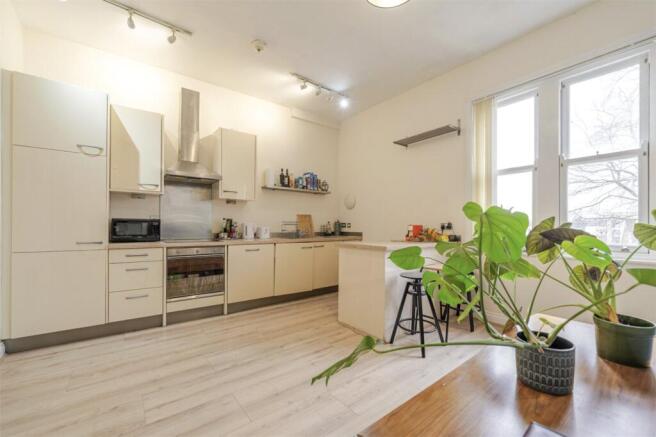 To Kitchen