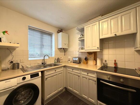 processed-055B73E...