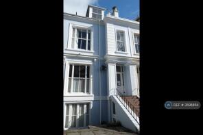 Flat 2, 3, Woodlane Crescent, Falmouth TR11 4QS