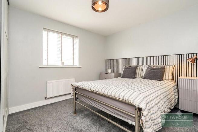 2 bed Flat for sale Image 10