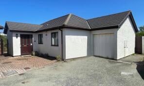12 Rhoslan, Isallt Park, Trearddur Bay, Holyhead LL65 2US
