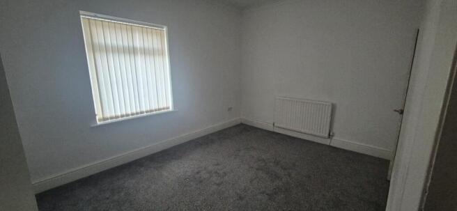 2 bed Terraced to rent Image 10