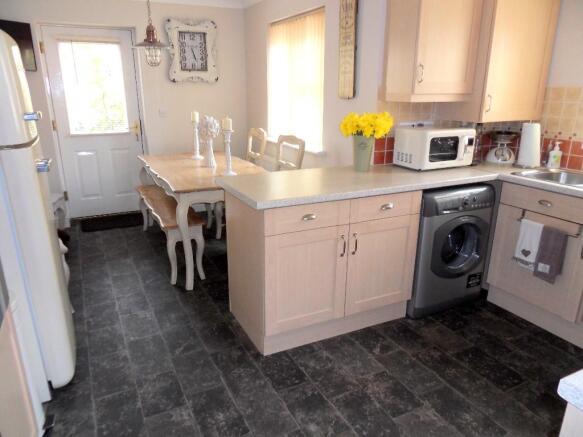 KITCHEN/DINER