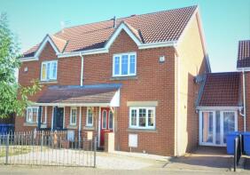 2, Oakham Close, Kettering NN14 2FH