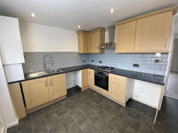 2 bed Town House to rent Image 6