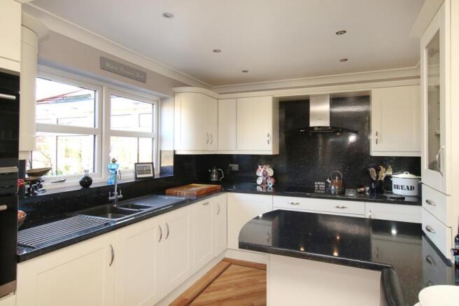 Kitchen1