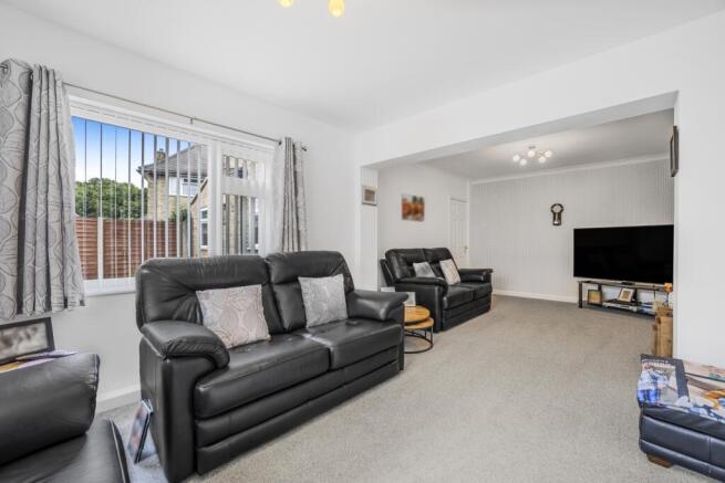 3 bed Detached for sale Image 8