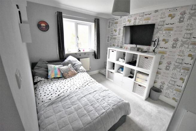 Photo 8