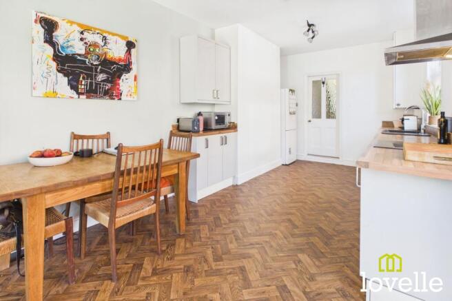 3 bed Terraced for sale Image 8