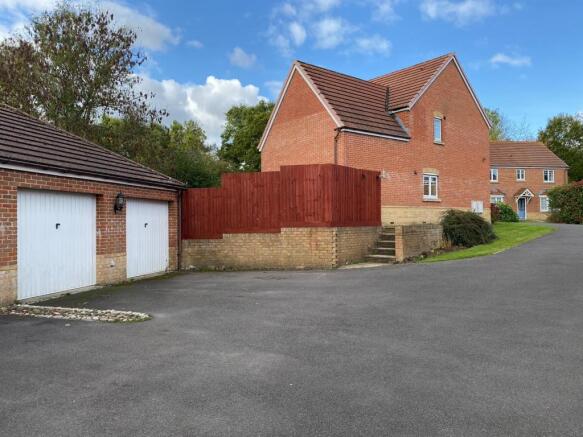 Double Garage 