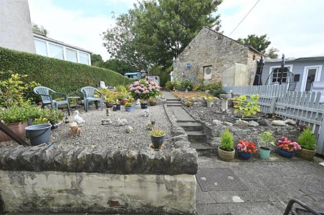 2 bed Semi-Detached for sale Image 7