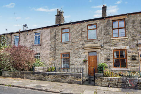 Little Clegg Road, Littleborough, OL15 0EA