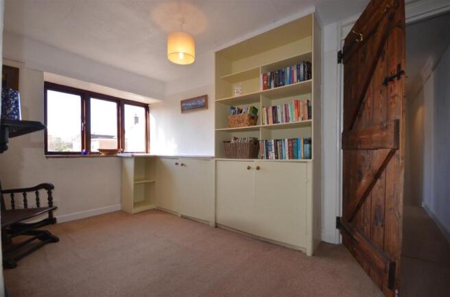 Study / Dressing