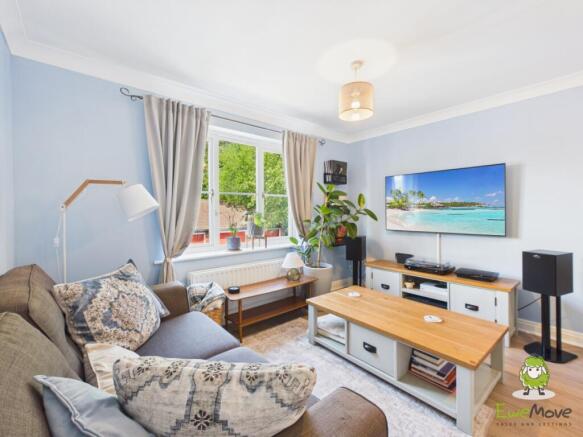 EweMove Estate Agents Basingstoke - 4 Breadels Cou