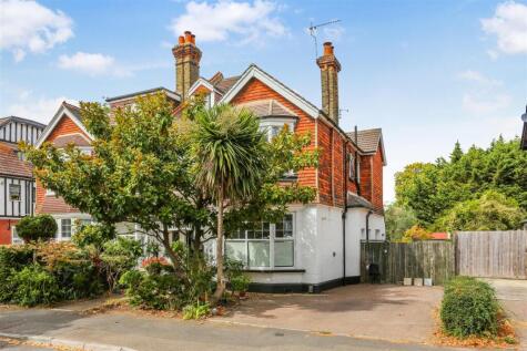 Egmont Road, Sutton
