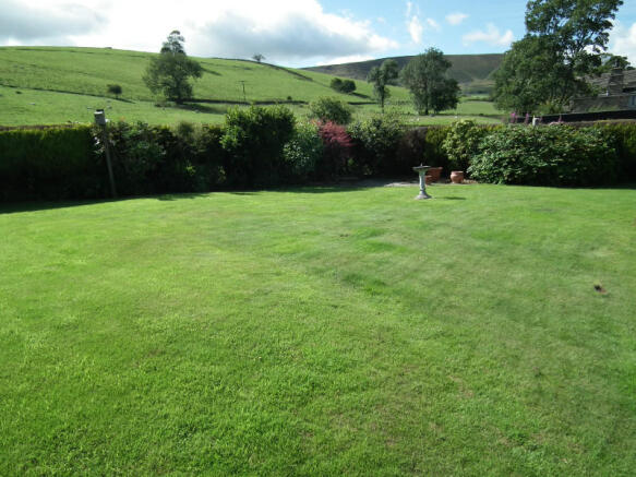 Garden & Views